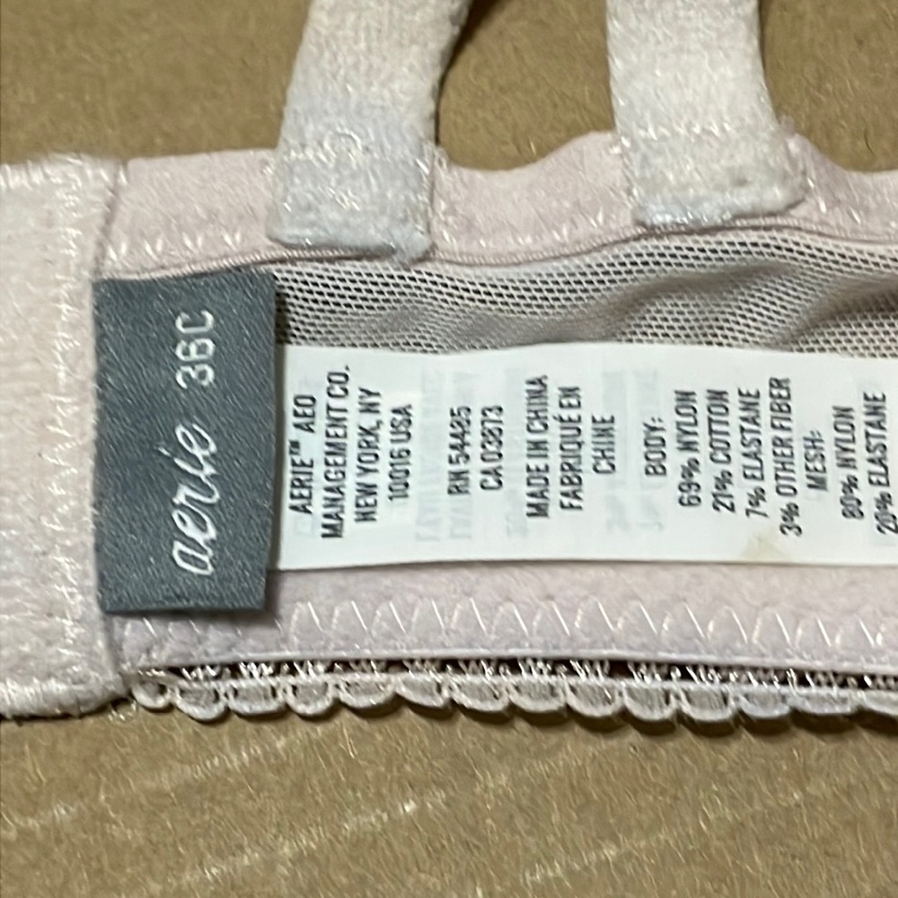 NWT aerie wireless bra, size 36C - Picture 7 of 8
